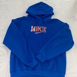 Nike sweatshirt